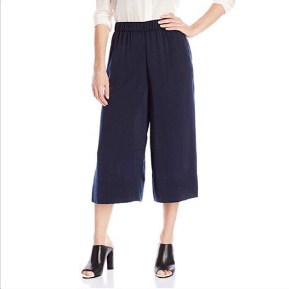NEW Vince Navy Blue Silk Satin Effect Wide Leg Crop Pants Culottes Size L